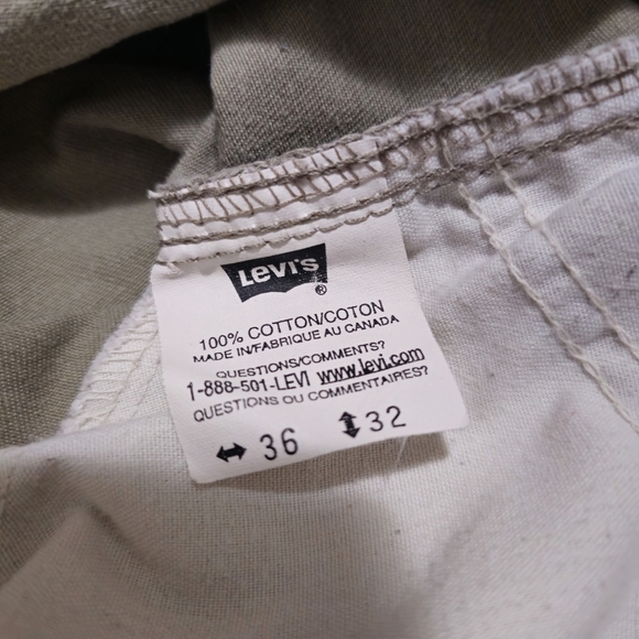 Vintage Levis Pants - Picture 5 of 6